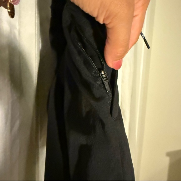 Athleta Crest Skort Black Size 8 Built-In Shorts Activewear Golf Tennis Running - Picture 6 of 12